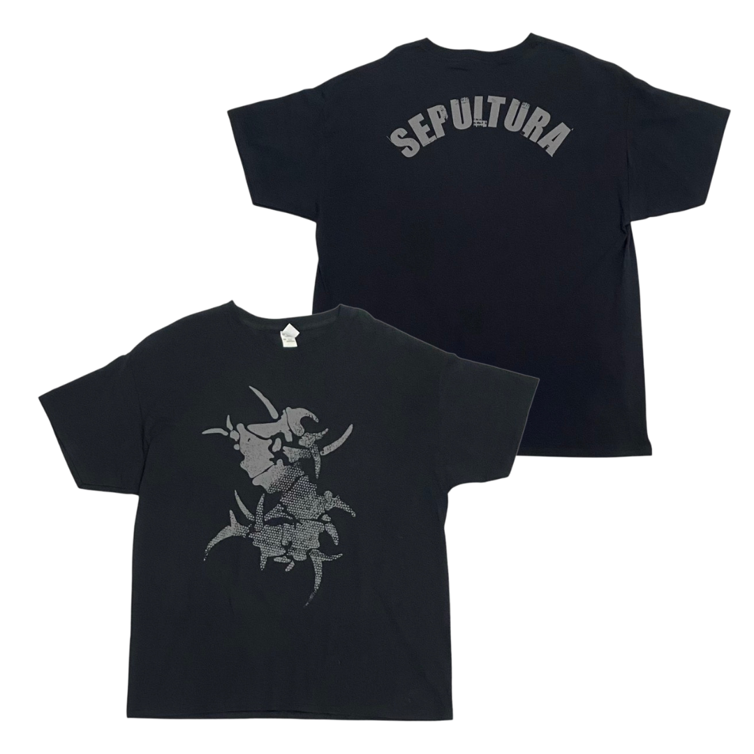 SEPULTURA Short Sleeve T-Shirt: S Logo